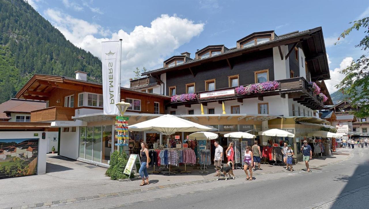 Apart Knunbauer — 4-Star Luxury Hotel in Mayrhofen, Austria