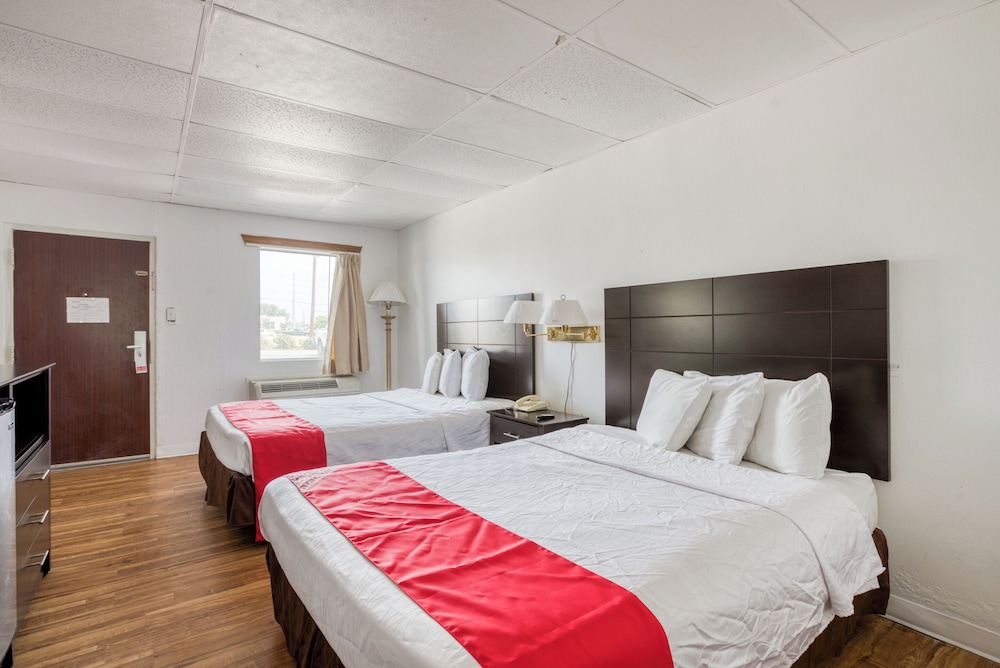 OYO Hotel San Antonio Lackland Air Force Base West - photo 14