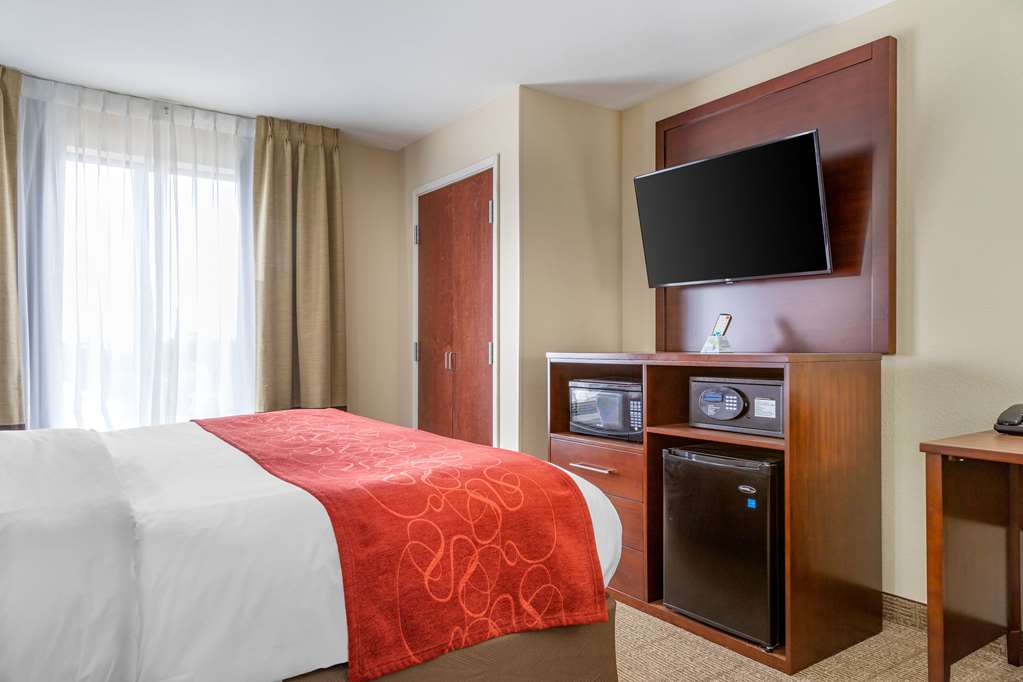 Comfort Suites Savannah Gateway I 95 - photo 20
