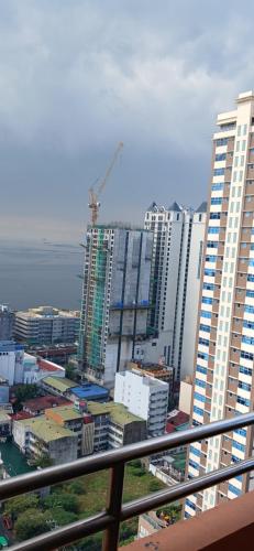 Birch Tower by The Bay - last minute hotel in Manila