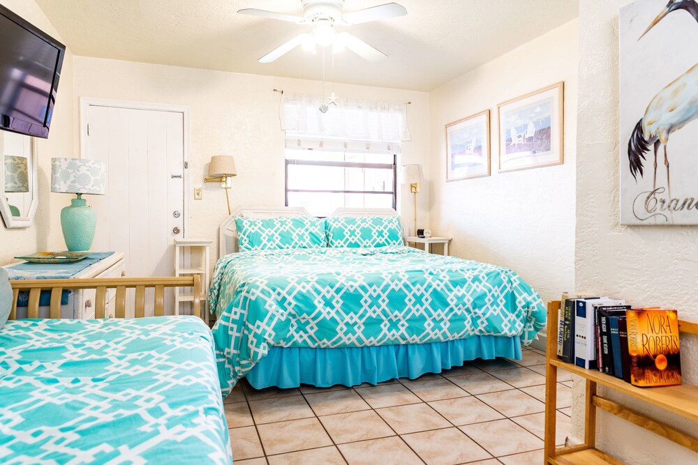 Gulf Beach Resort Motel - photo 4