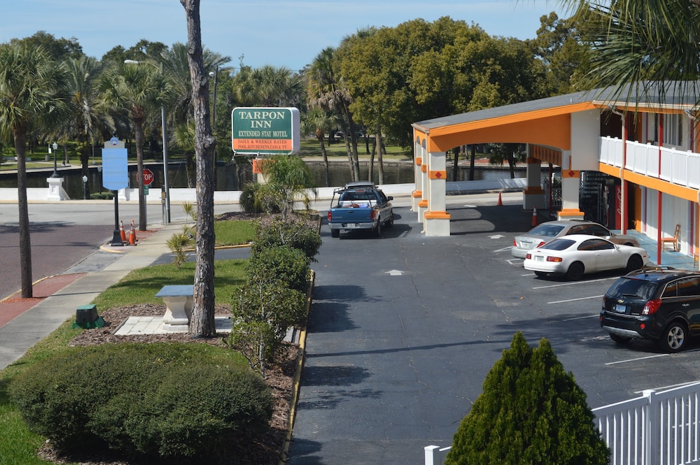 Tarpon Inn in Tarpon Springs, United States