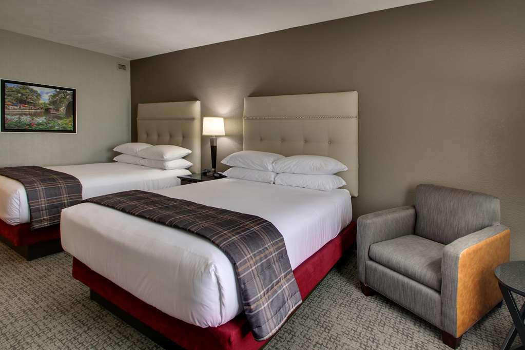 Drury Inn & Suites San Antonio Northwest Medical Center - photo 46
