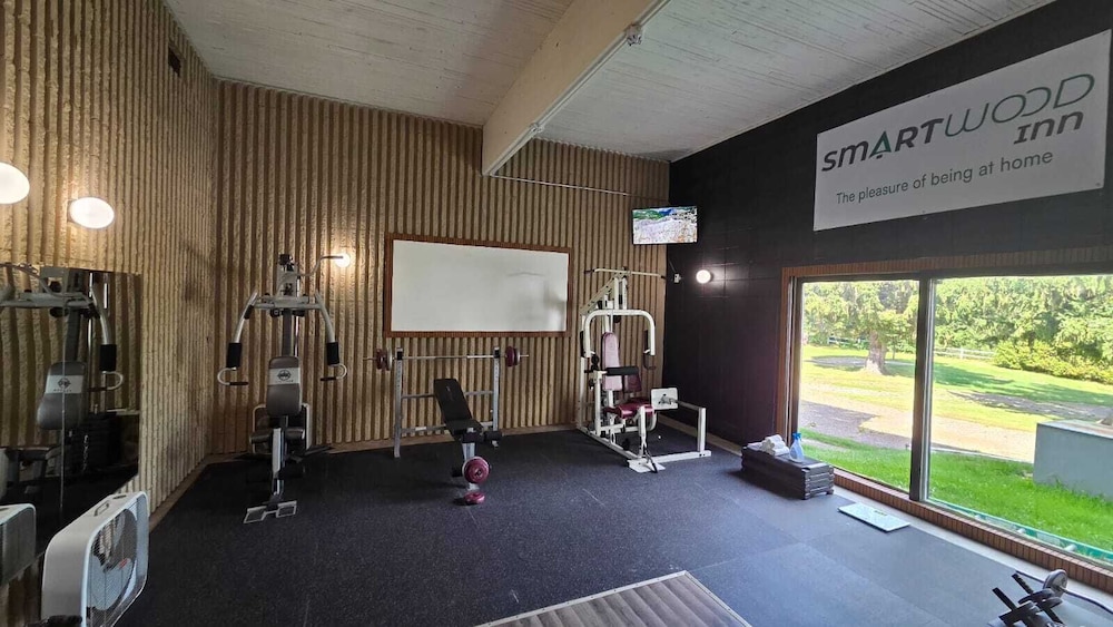 Smartwood Inn - photo 39