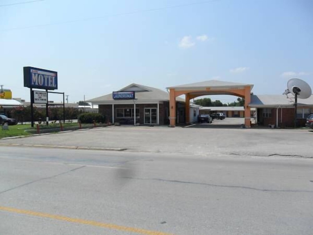 A Ok Motel - photo 41