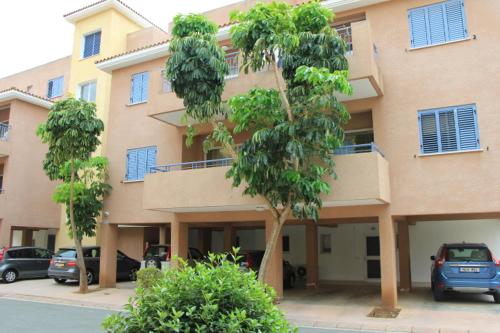 Limnaria Gardens B