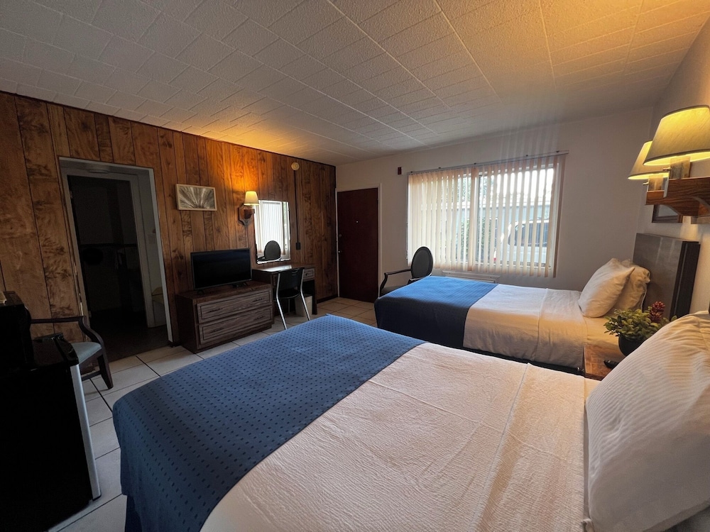 Nocturne Motel in New Smyrna Beach, United States