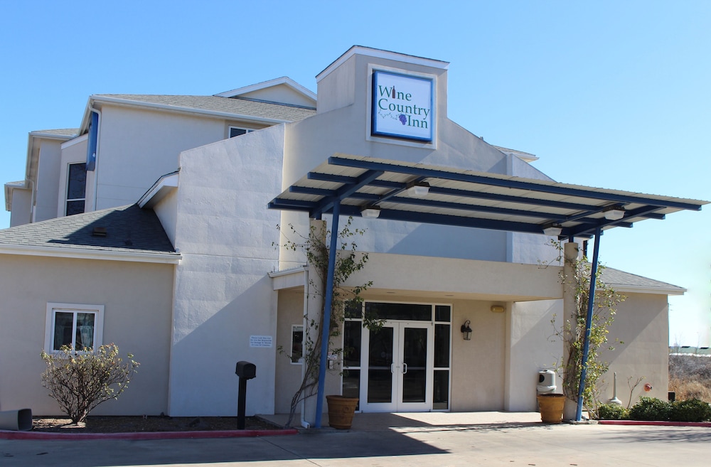 Wine Country Inn — hotel in Fredericksburg