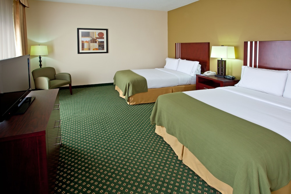 Holiday Inn Express & Suites Indianapolis East By Ihg - photo 11