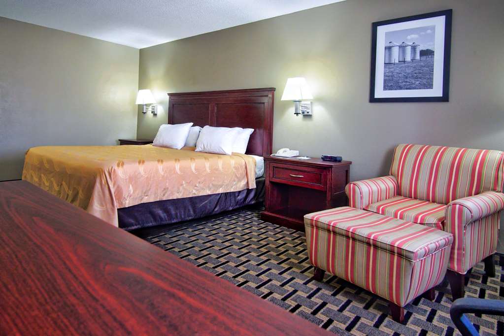 Quality Inn Moore Oklahoma City - photo 18