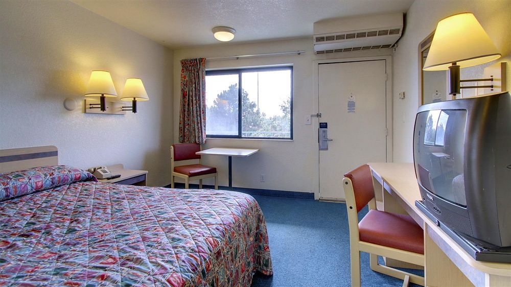 Motel 6 Sioux Falls - photo 16