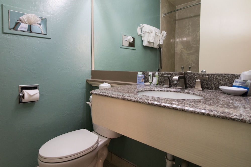 Colton Inn - photo 8