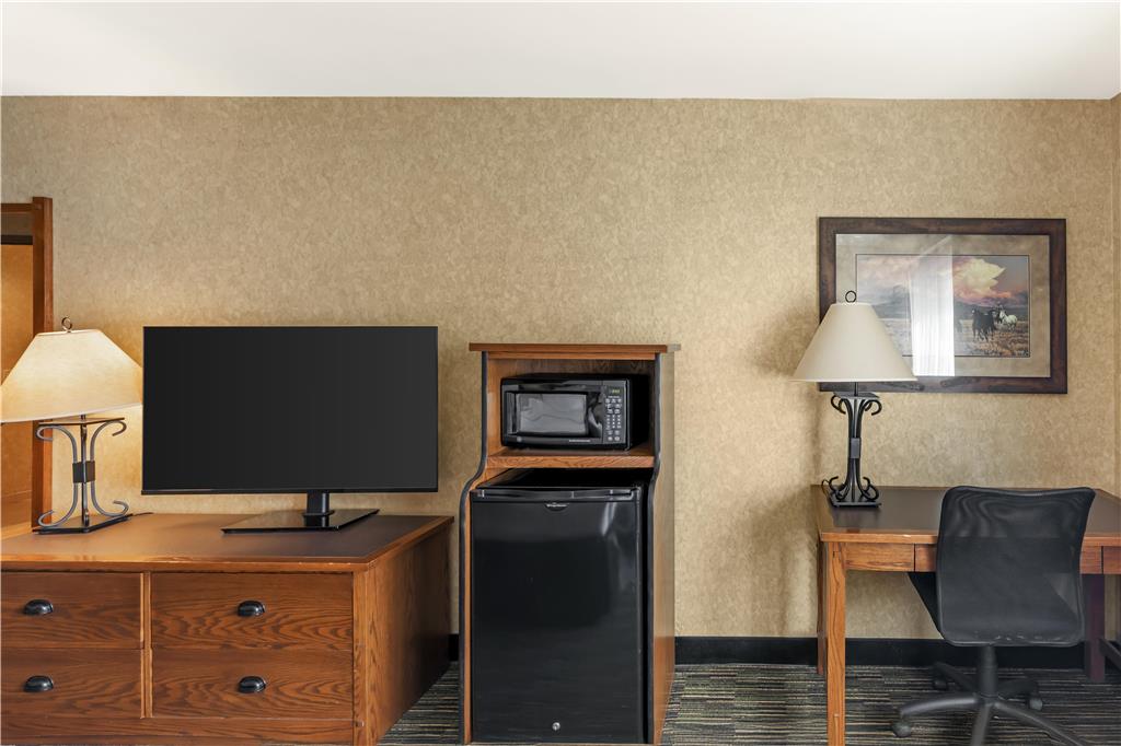 Best Western Plus Kelly Inn & Suites - photo 19