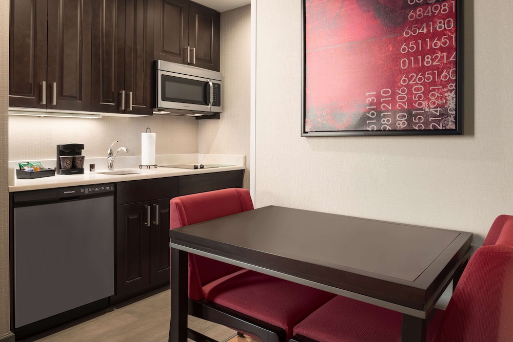 Homewood Suites By Hilton Milwaukee Downtown - photo 14