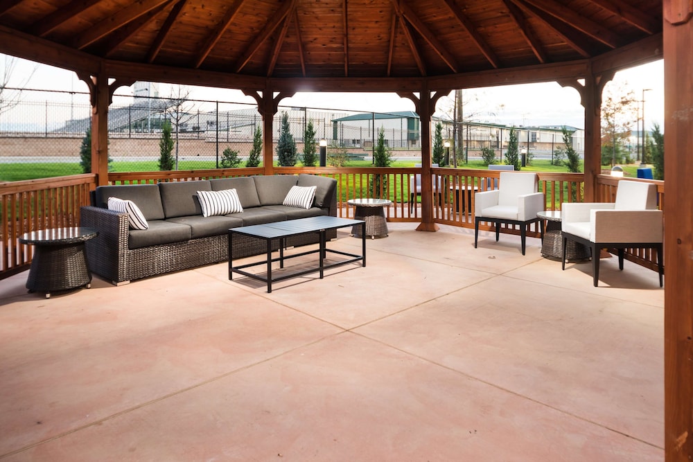 Homewood Suites by Hilton Tulsa Catoosa - photo 52