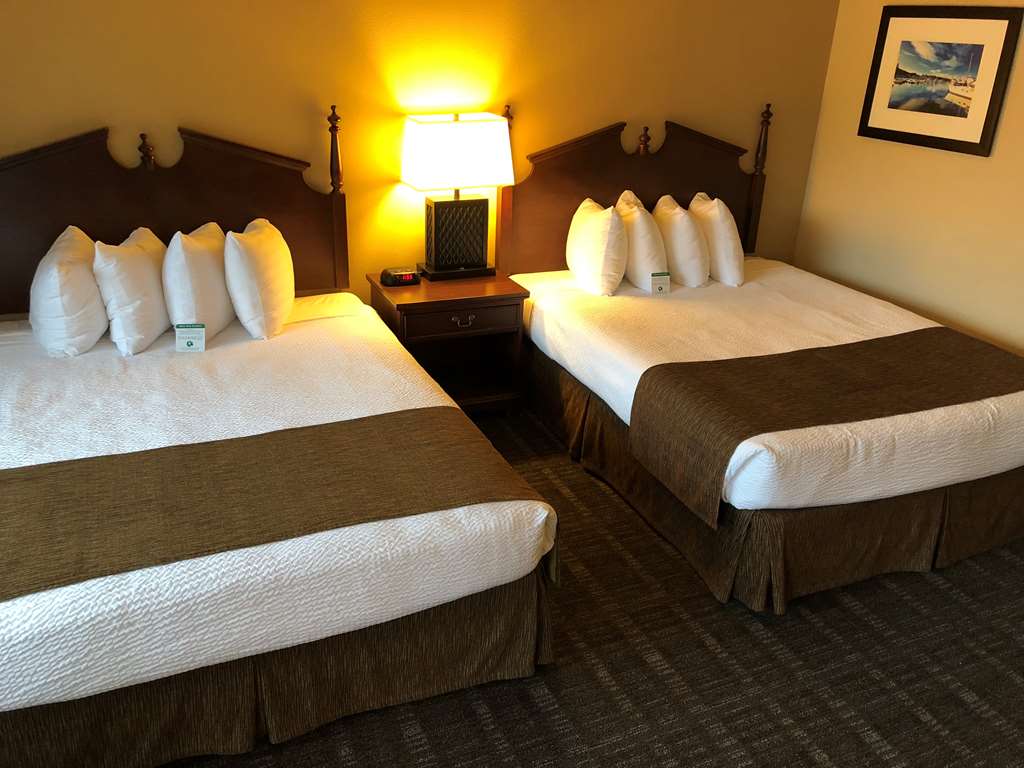 Best Western Lakewood - photo 14