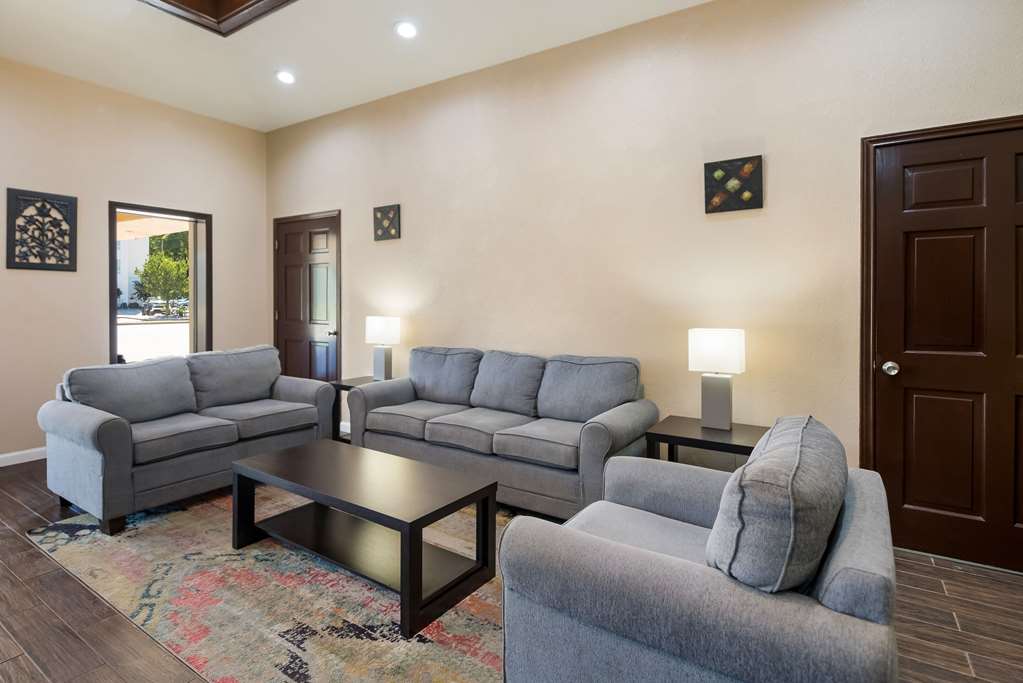 Quality Inn & Suites Lufkin - featured photo