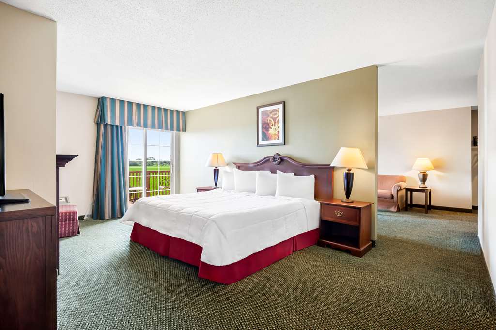 Best Western Annawan Inn - photo 8