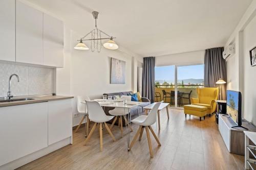 Playa Flores - last minute hotel in Torremolinos