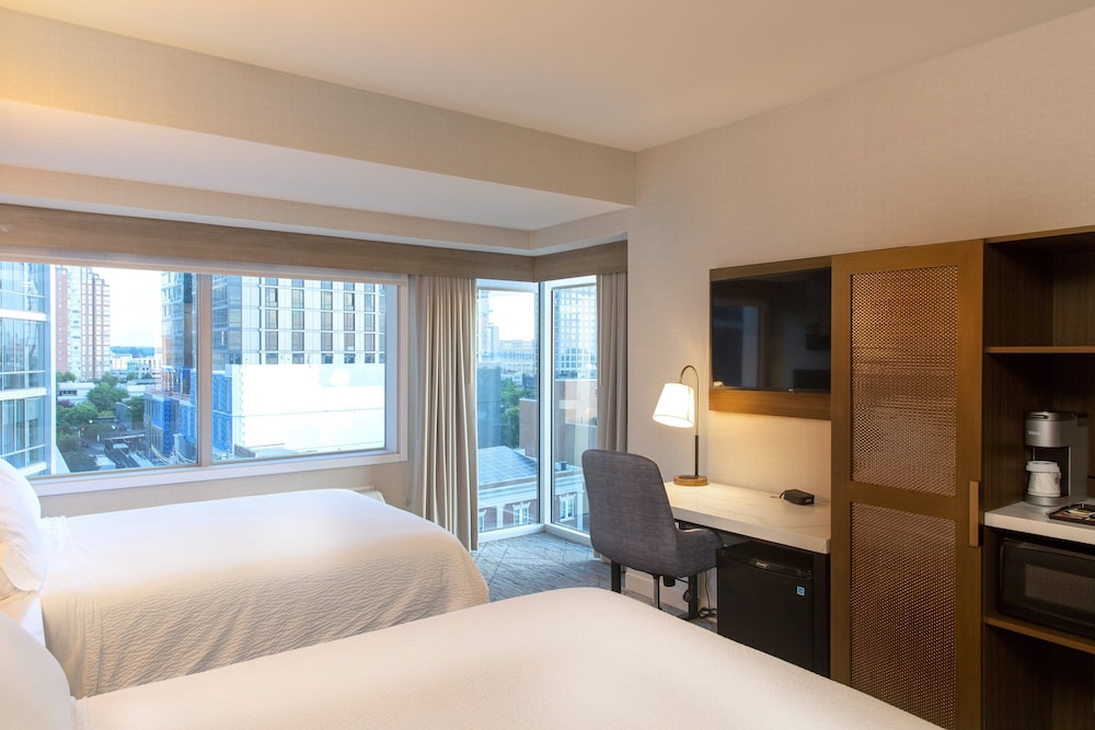 Holiday Inn Express New Rochelle by IHG - photo 18