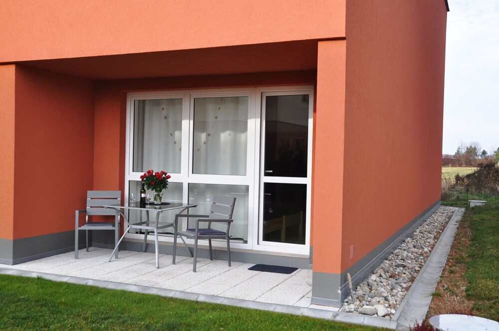Ubytování Třeboň apartmány Rožmberk Svět a Baštýř — 4-Star Luxury Hotel in Trebon, Czech Republic