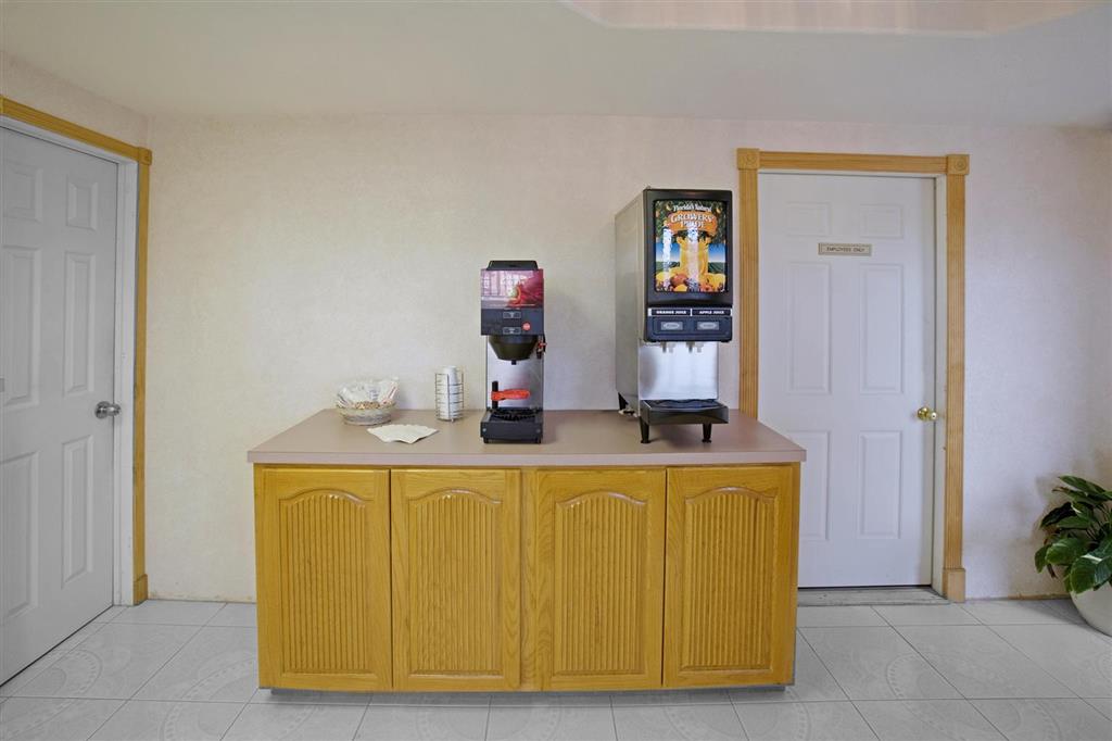 Americas Best Value Inn Port Aransas - photo 17