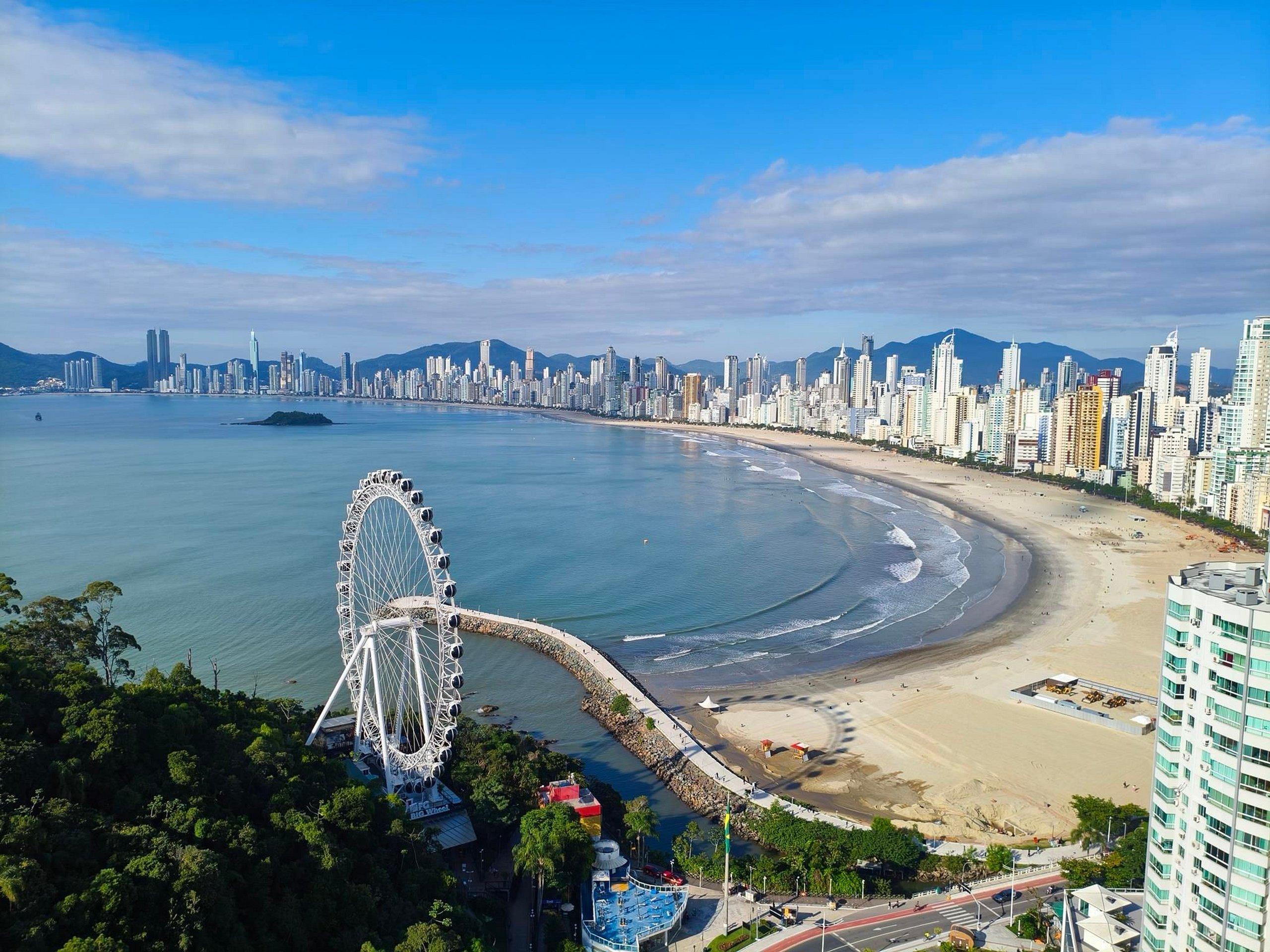 Desperte com vista de cinema 26º andar em BC