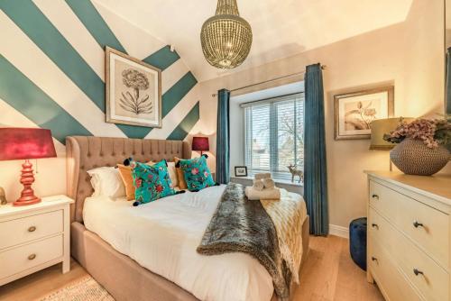 The Chapel — 4-Star Luxury Hotel in Stow On The Wold, United Kingdom