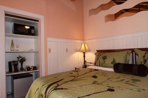 Elk Cove Inn & Spa - photo 4