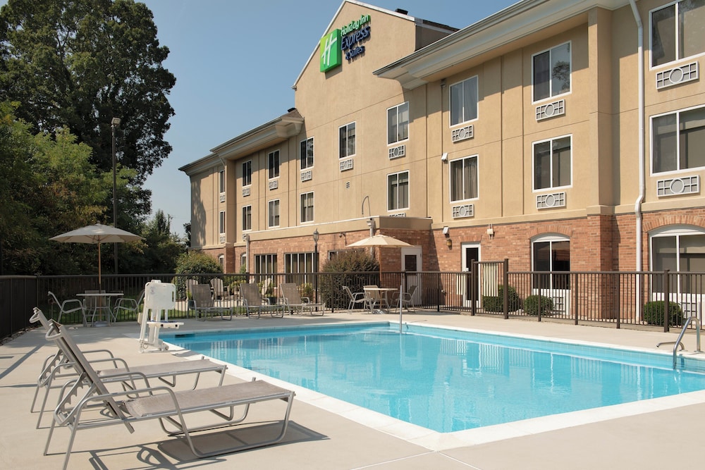 Holiday Inn Express Hotel & Suites High Point South by IHG - photo 20