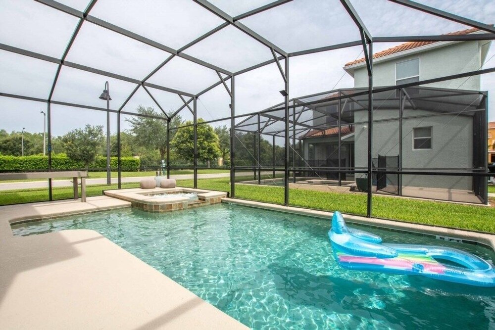 Spacious Family Getaway W Resort 3154pp 5 Bedroom Home by RedAwning - photo 29