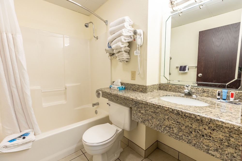 Savannah House Hotel - photo 40