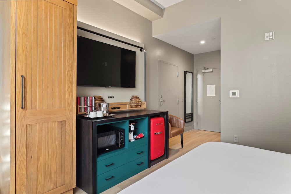 Hotel Indigo Baton Rouge Downtown by IHG - photo 21