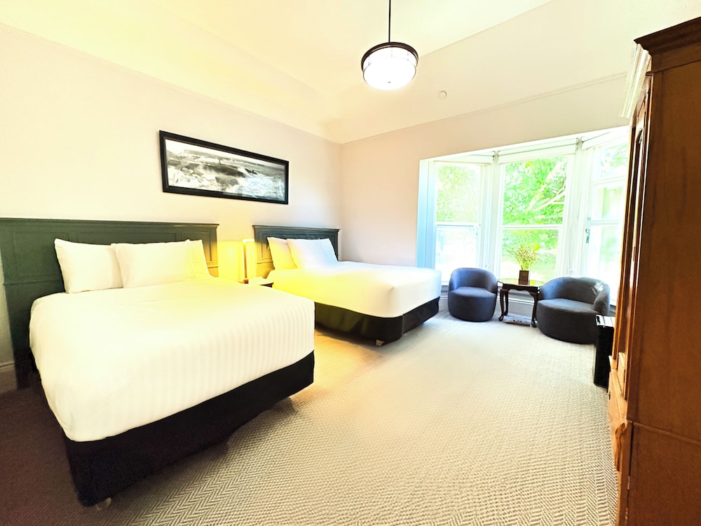 The Grove Inn - photo 12