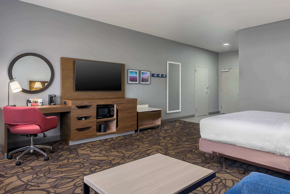 Hampton Inn & Suites Birmingham Pelham - photo 7