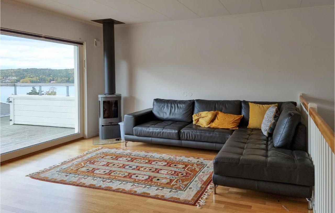 3 Bedroom Lovely Home In Uddevalla — Uddevalla — photo 3