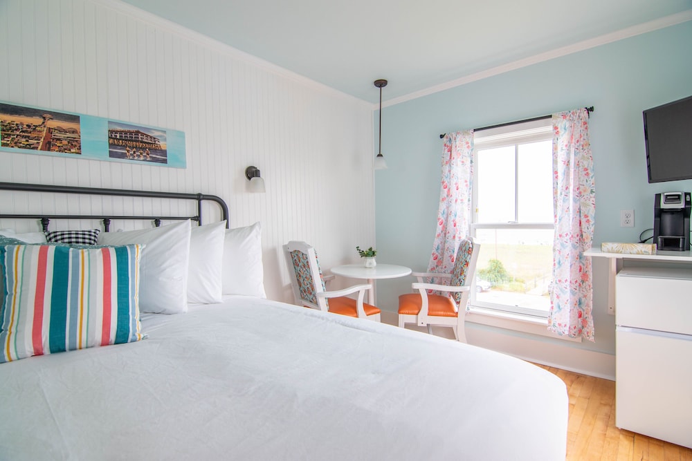 Ocean House Hotel & Motel - photo 32