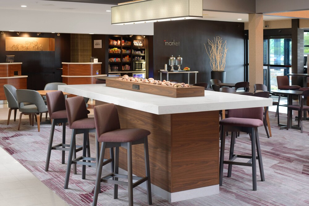 Courtyard By Marriott Dallas DFW Airport North Irving - photo 44