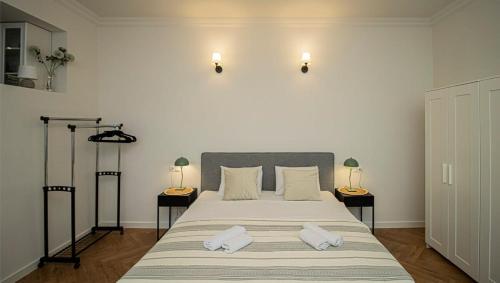 Elegant 1BR Vake Apt for 3 By Wehost
