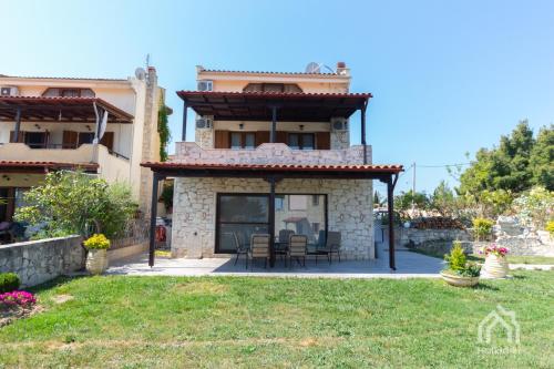 Villa Y sea view — 4-Star Luxury Hotel in Afytos, Greece