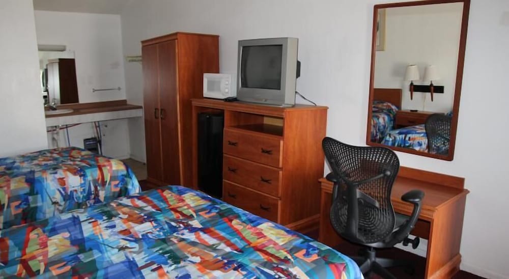 Frontier Motel - photo 11