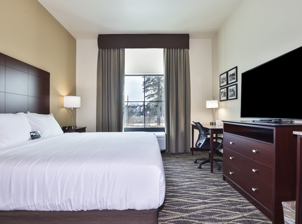 Cobblestone Hotel & Suites Rhinelander - photo 30