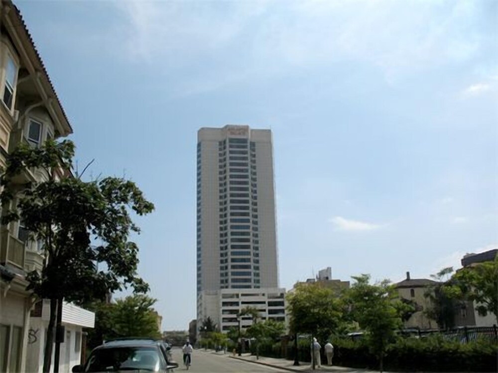Atlantic Palace Suites - photo 46