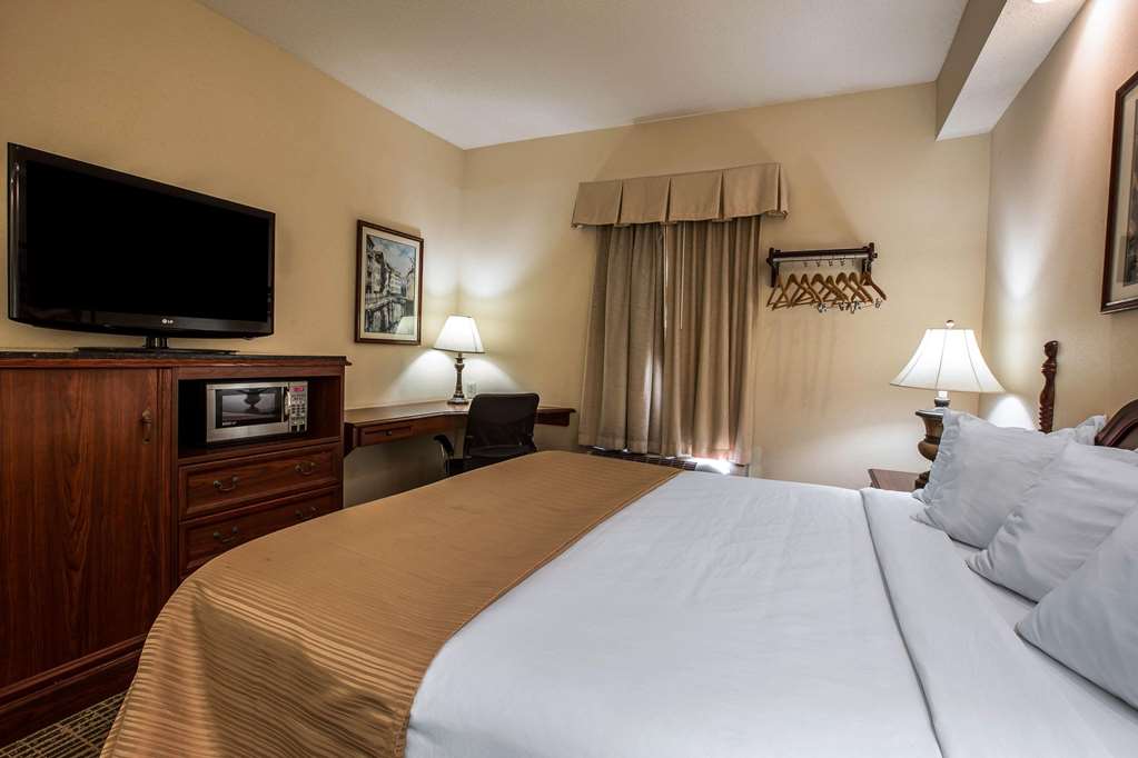Quality Inn Kingsport South - photo 7