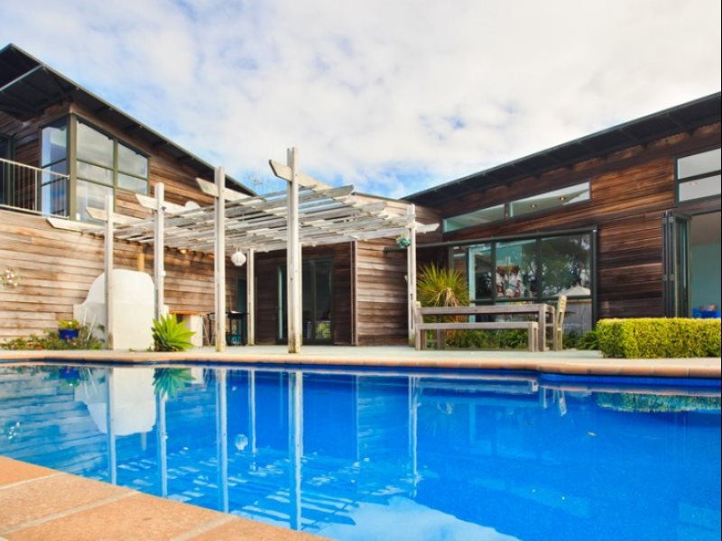 The Lighthouse Lookout — 4-Star Luxury Hotel in Whangarei, New Zealand