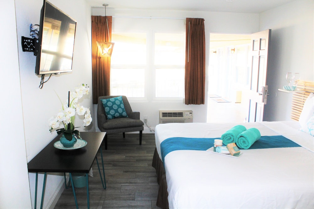 Hotel Point Loma - photo 15