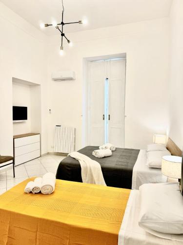 Holiday House Station — 4-Star Luxury Hotel in Naples, Italy