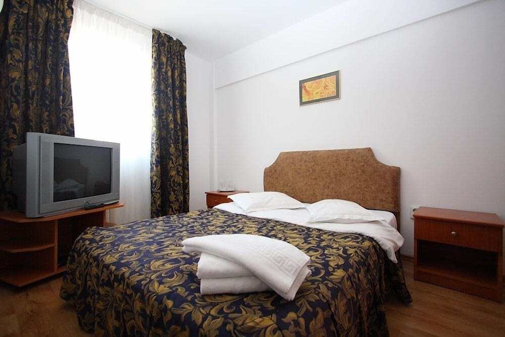 Cabana Trei Brazi — hotel in Predeal