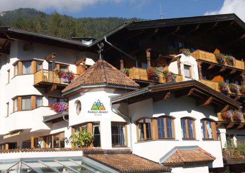 Family Apart Stubai — 4-Star Luxury Hotel in Fulpmes, Austria