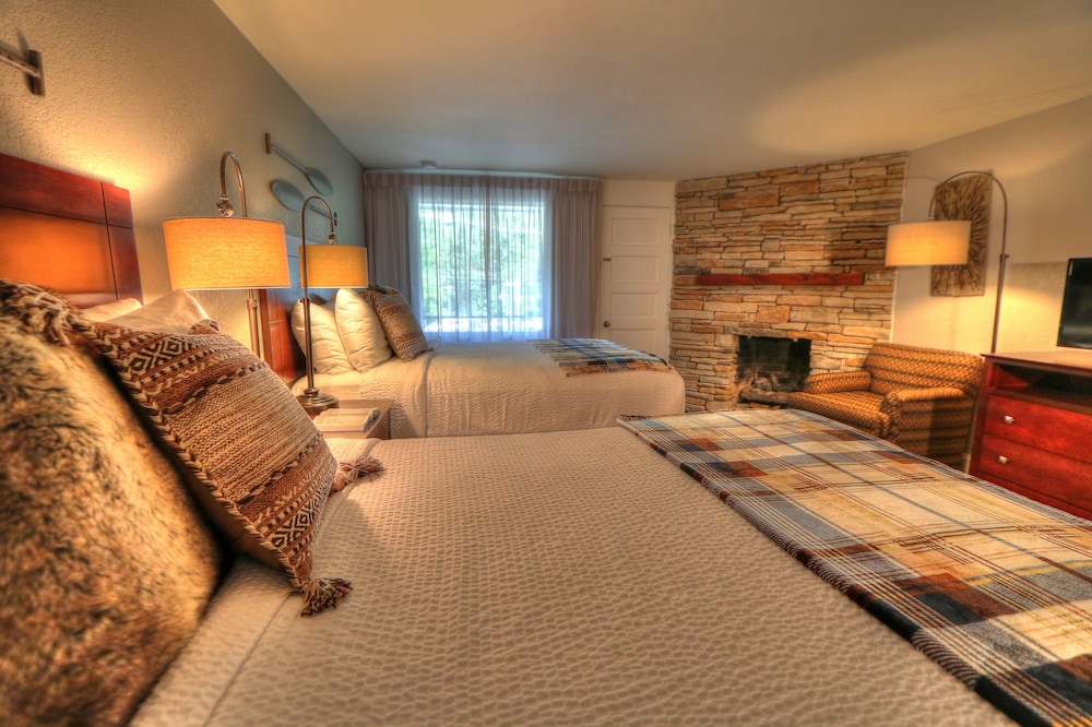 River Edge Inn - photo 8